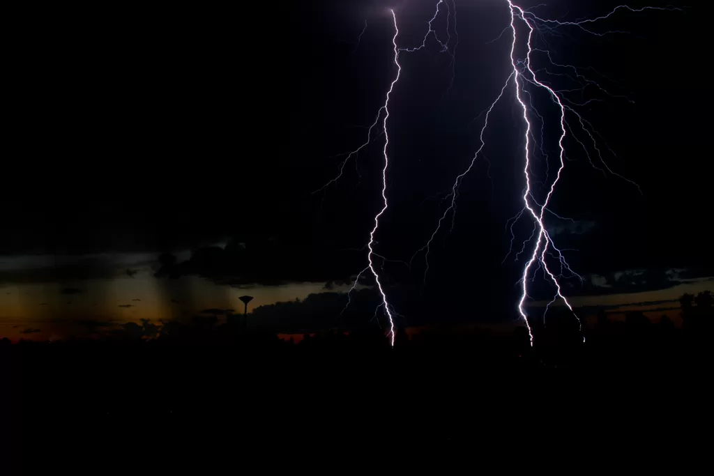 SMHI met en garde contre des orages et de fortes averses de pluie