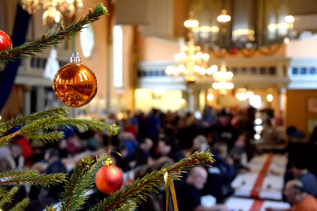 Annorlunda julbord i Johanneskyrkan Mitt i